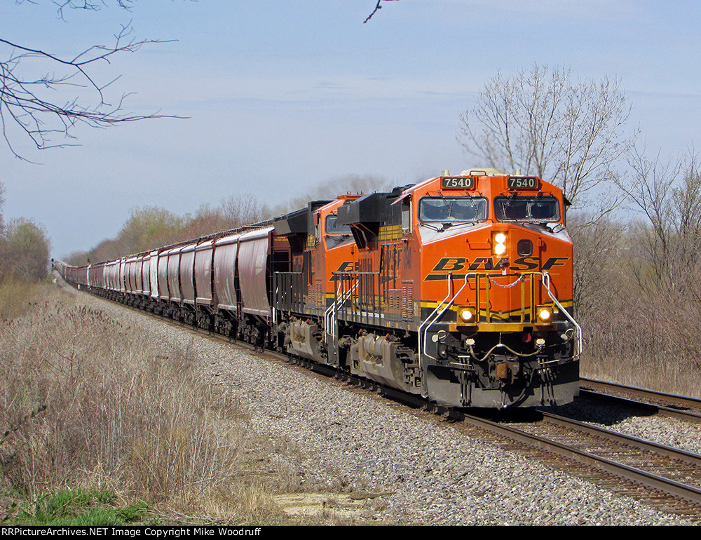 BNSF 7540